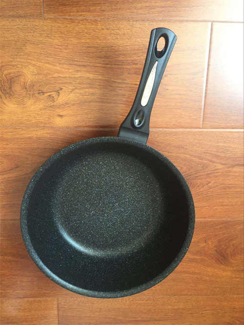 粘锅涂层是什么材质开元棋牌woll不(图1)